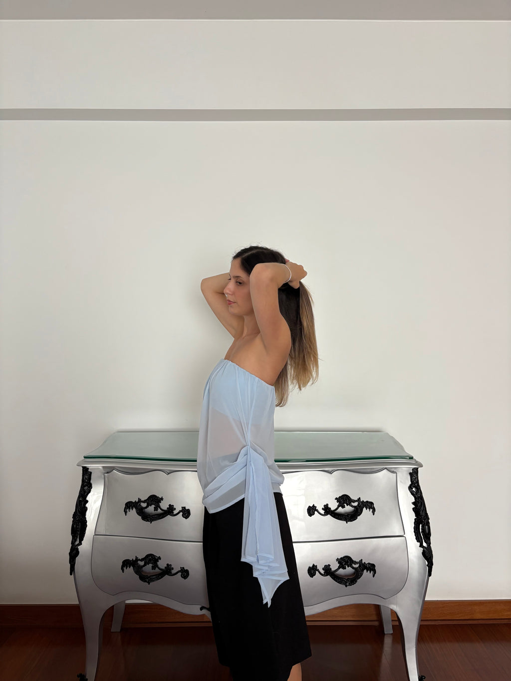 Luna strapless blue top
